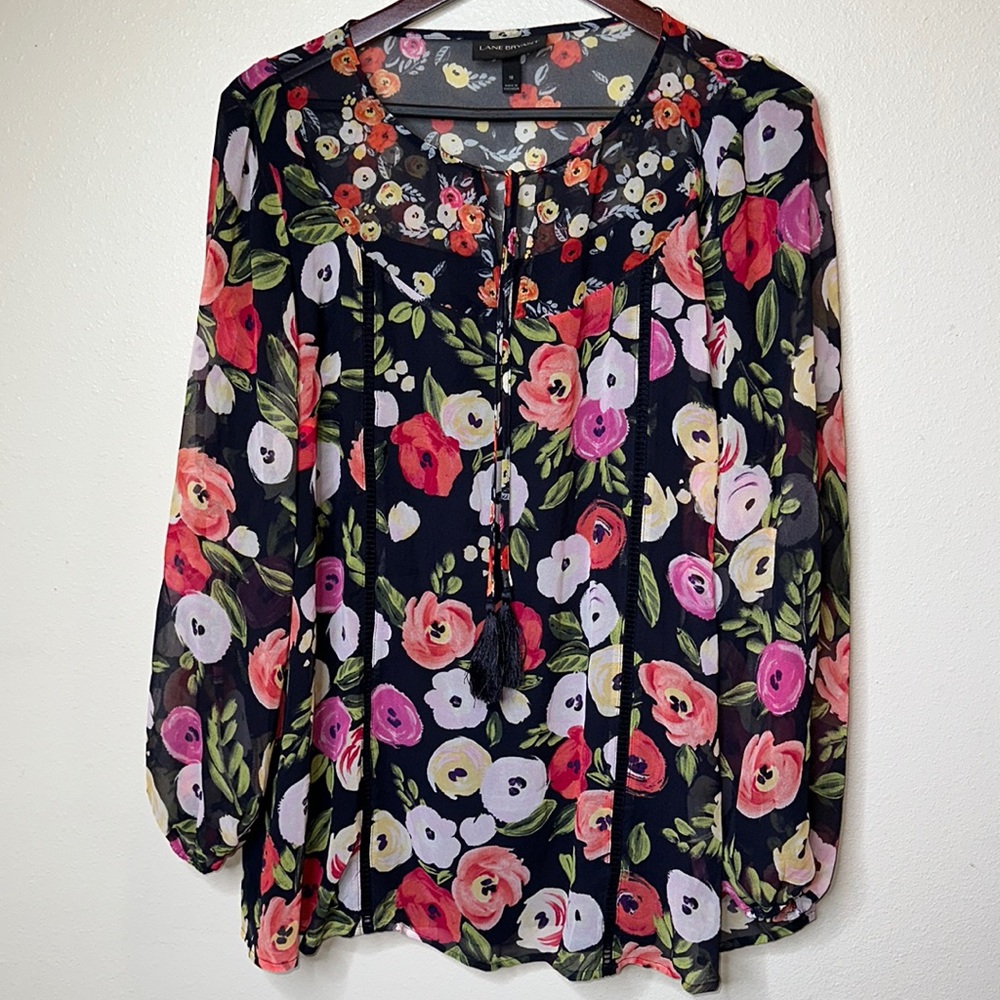 Lane Bryant Floral VNeck Tunic Top Women Sheer Lined Tassle Bulb Sleeve Sz 18